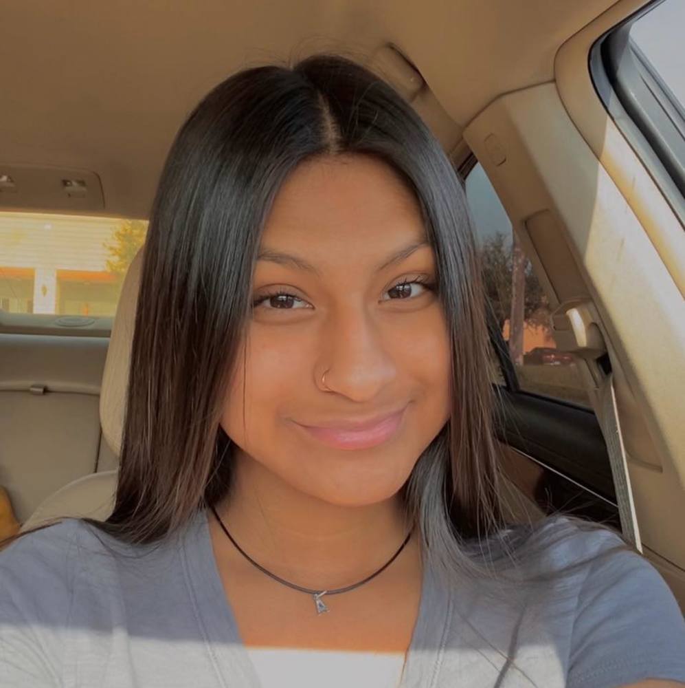 Meet your Posher, Alondra